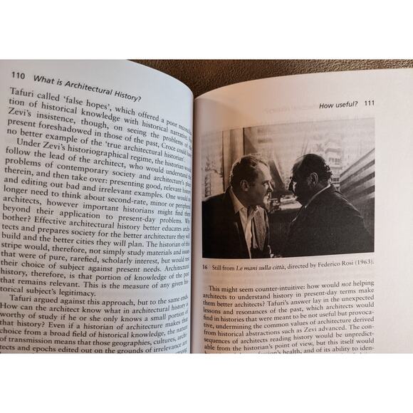 What Is Architectural History? 2010 By Andrew Leach - Picture 10 of 16